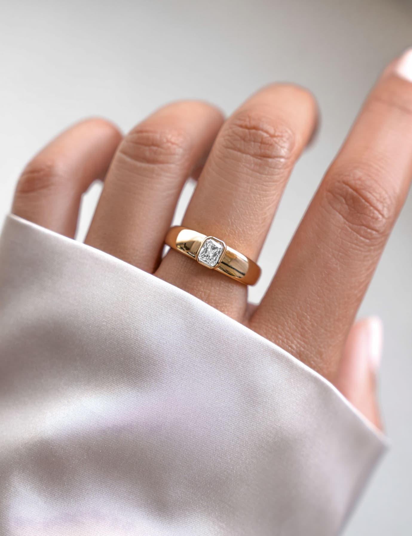 baguette dome ring