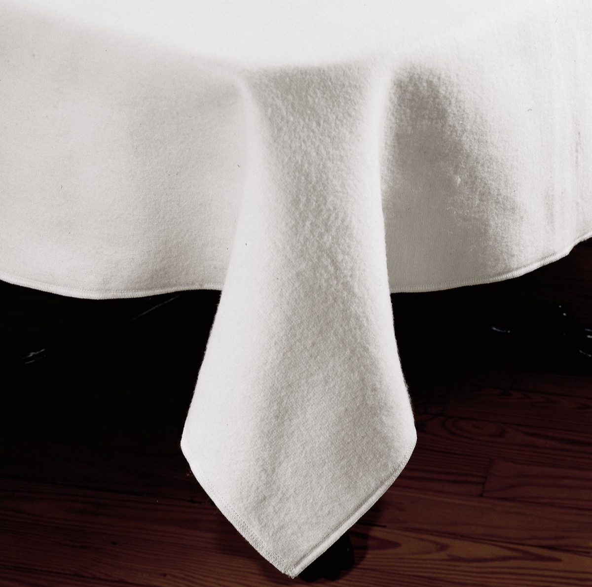 Easy care, poly-cotton felt liners offer ideal protection for your fine dining room table.