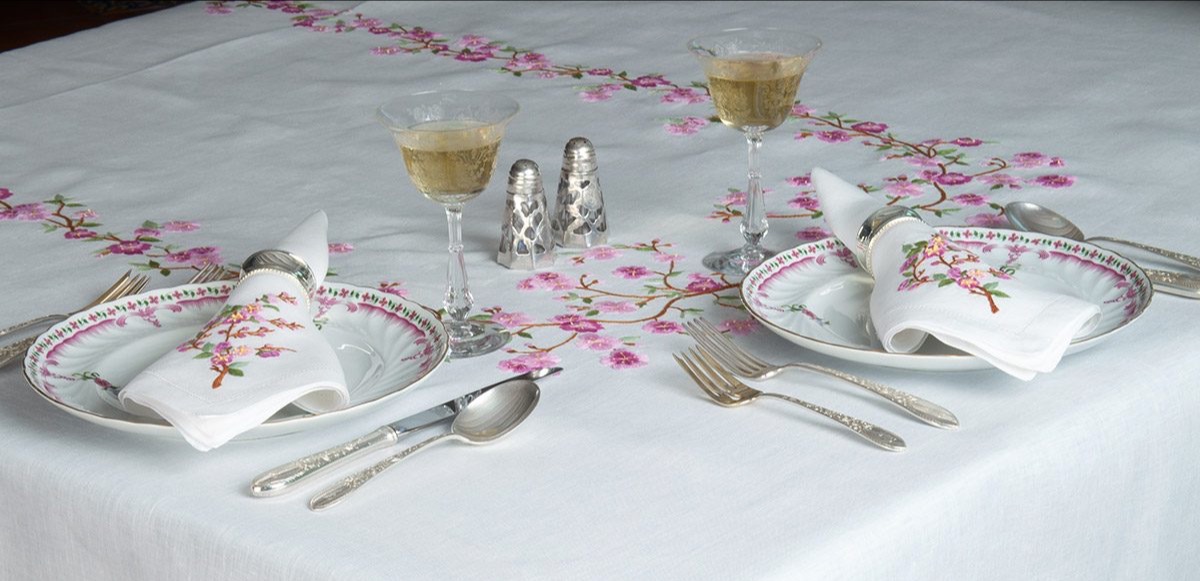 Our table collections: From cute themed embroideries to modern sophistication!