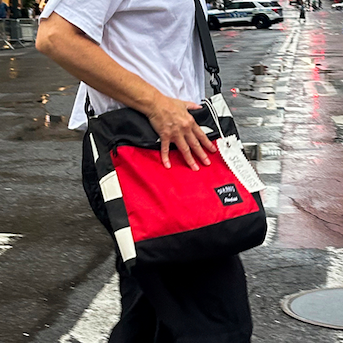 Voyager Crossbody bag