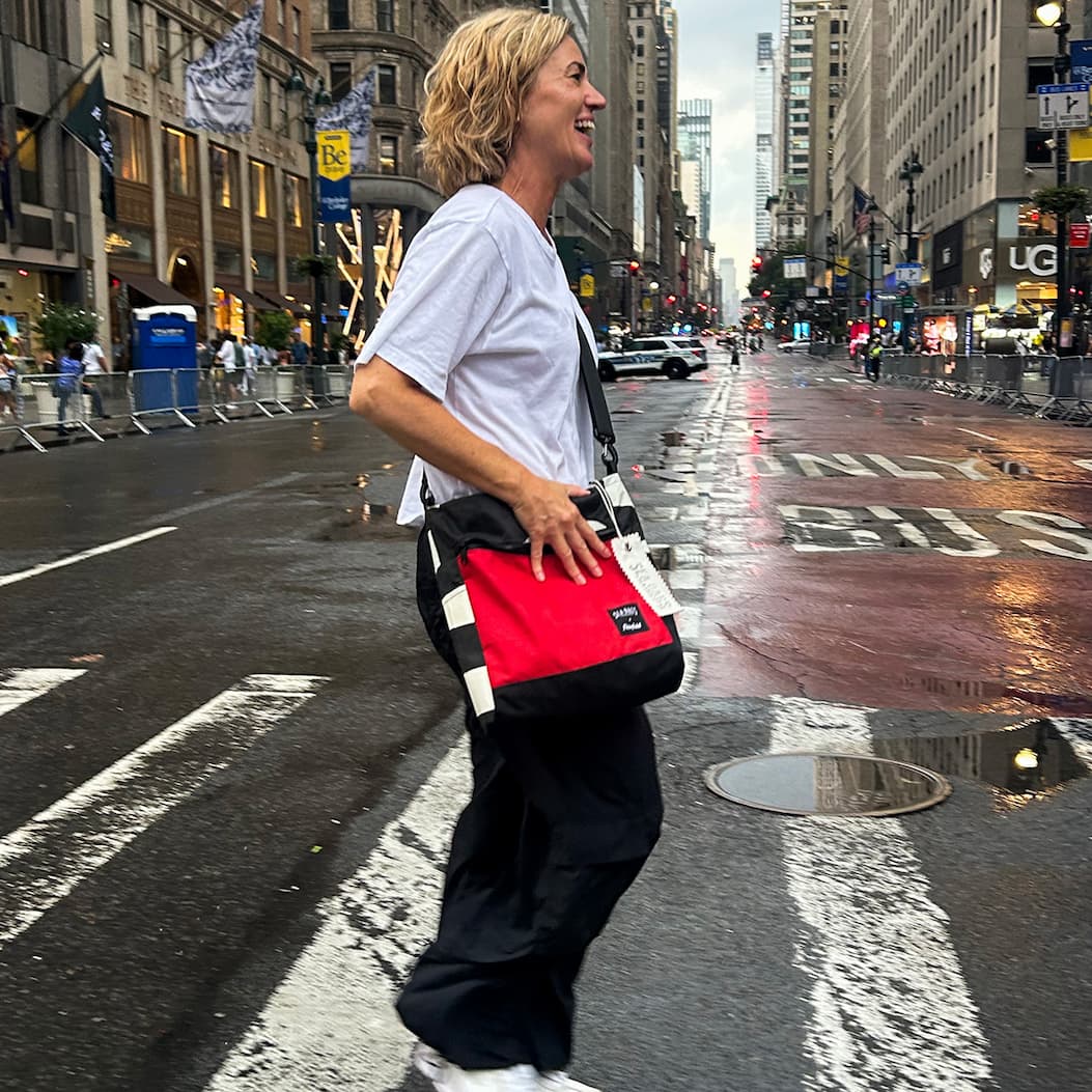 Vintage Crossbody in the city