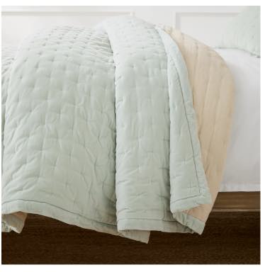 Sutter Velvet Quilt