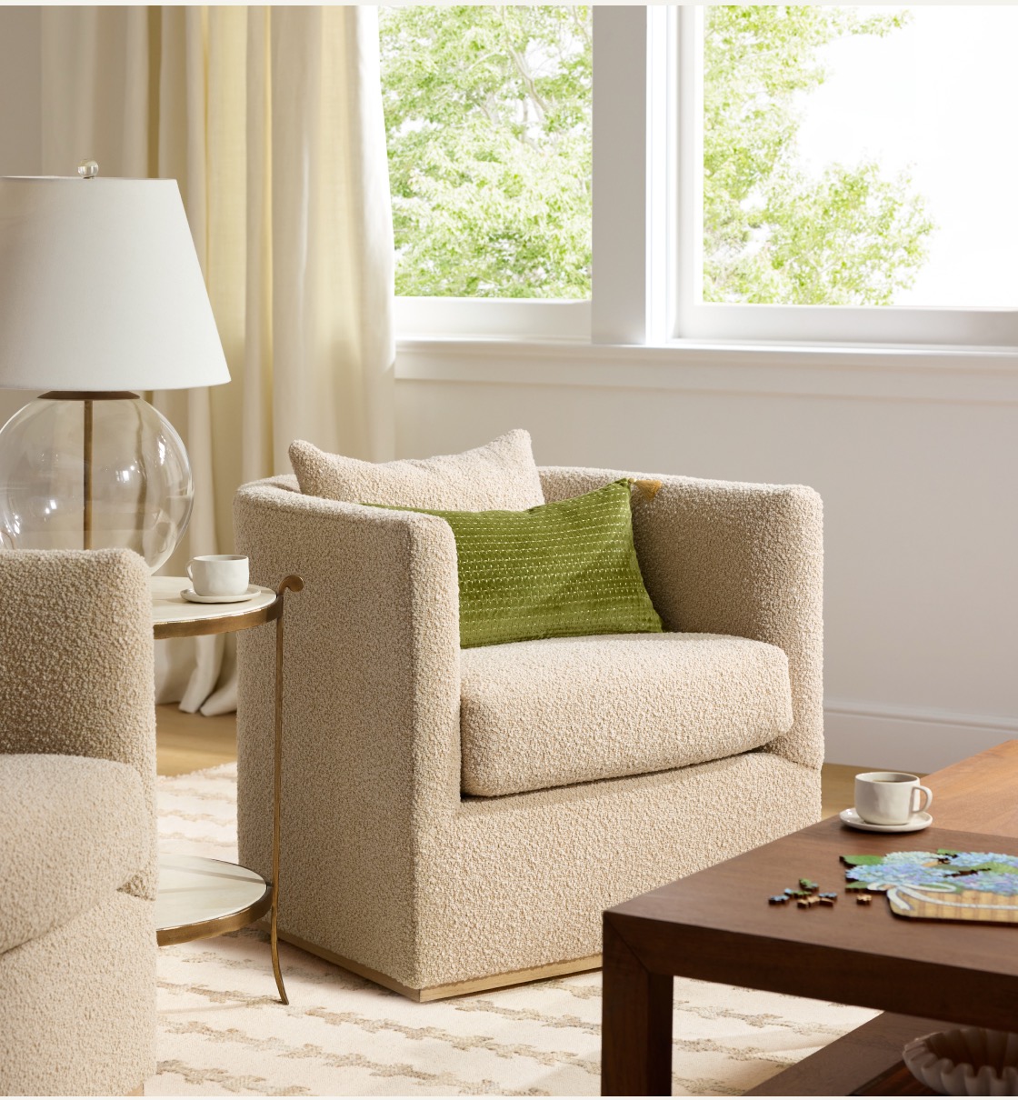 Parkwood Swivel