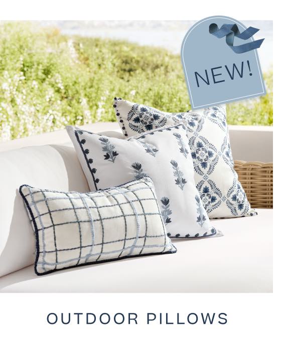Outdoor Throw Pillows