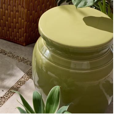 Pedestal Garden Stool