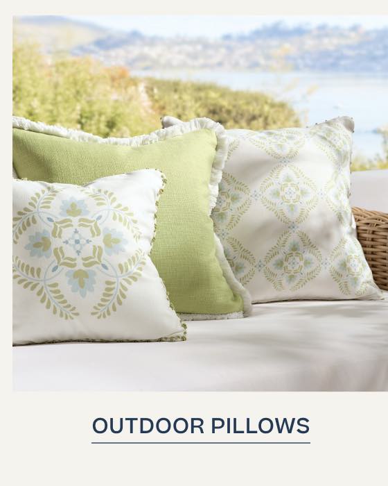 Outdoor Throw Pillows