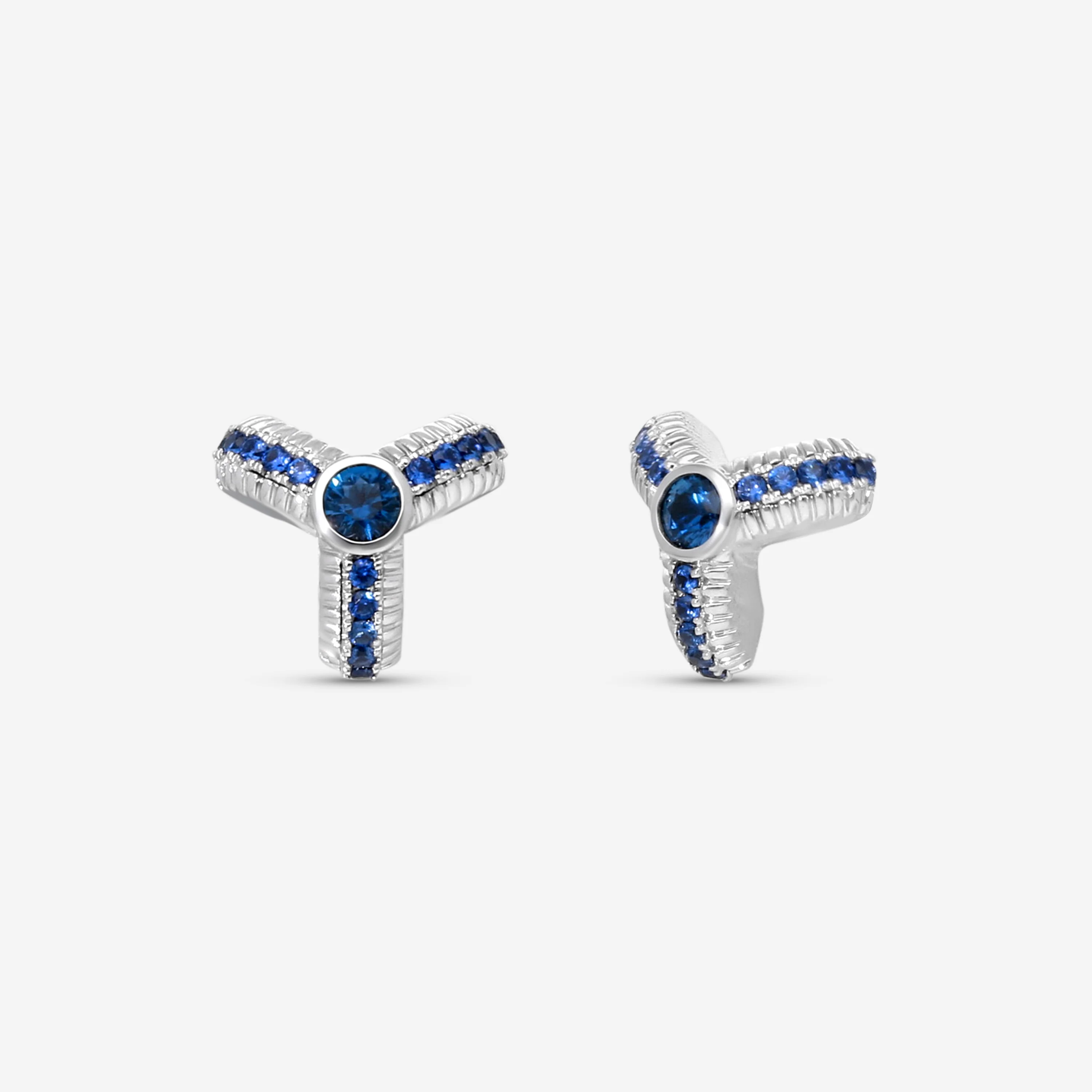 Image of Fabergé Colours of Love Trio 18K White Gold Blue Sapphire Fluted Stud Earrings 1556EA2793/3