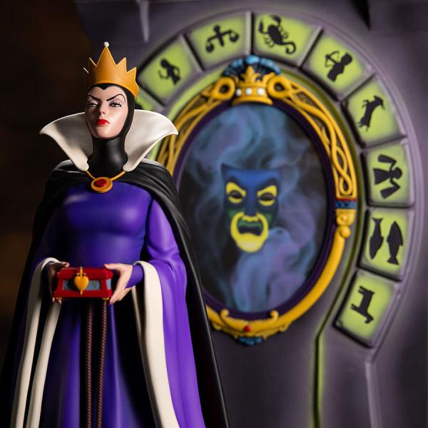 Evil Queen (Deluxe Edition) Statues by PCS