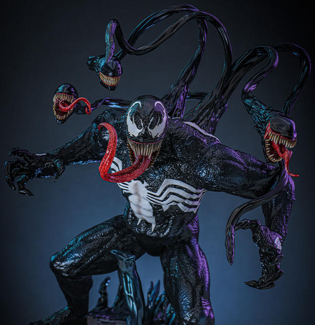 Venom Sixth Scale Figure