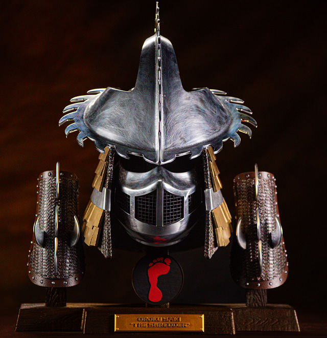 Shredder Stainless Steel Armor Set (Ooze Edition) Life-Size Replica