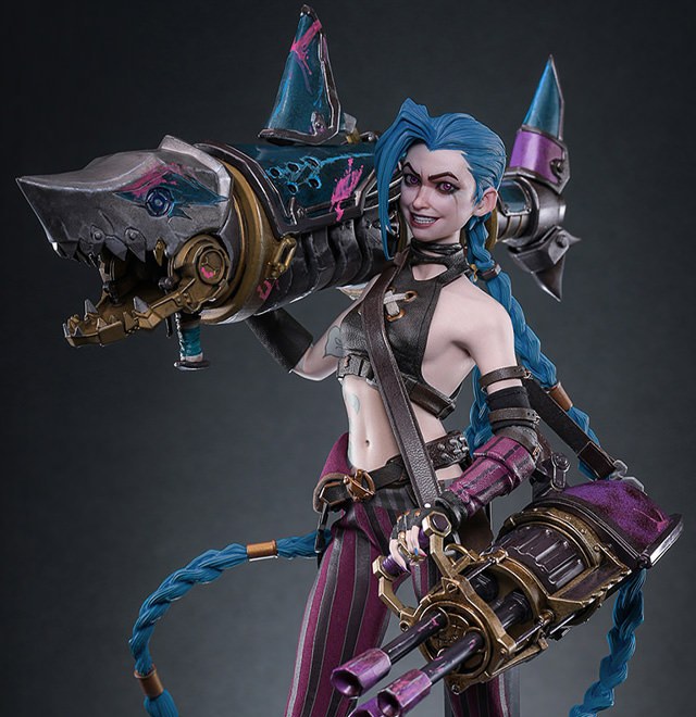 Jinx Sixth Scale Figure