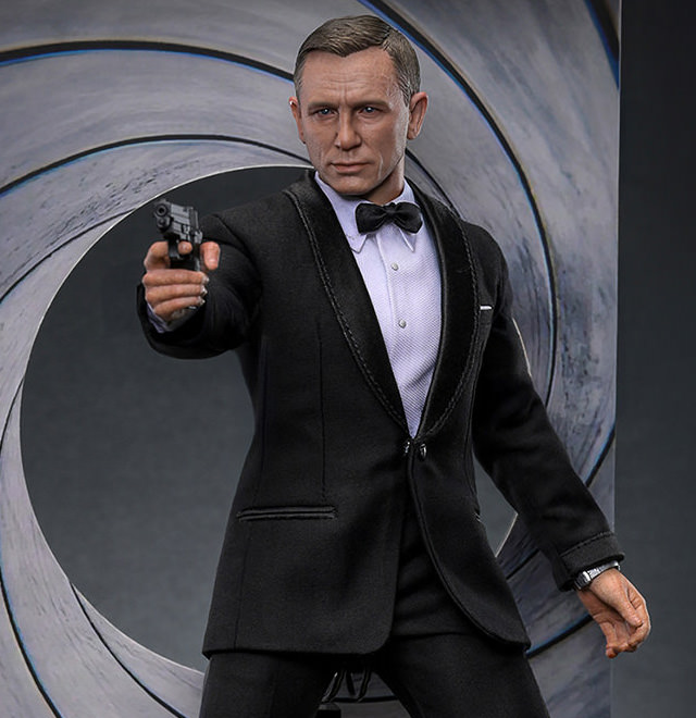 James Bond Sixth Scale Figure