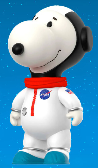 Snoopy (White Spacesuit) (Peanuts) Vinyl Collectible by Super 7 