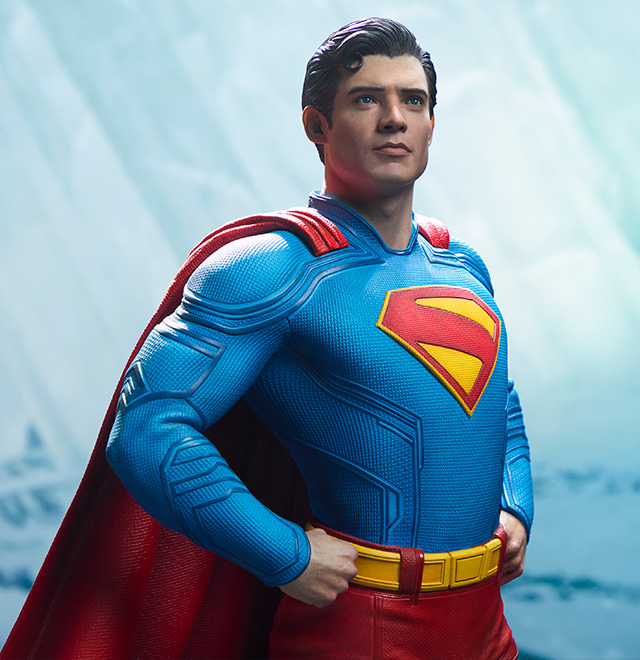 Superman & Krypto Premium Format Figures