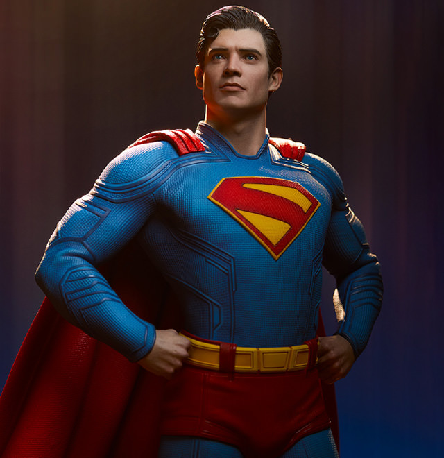 Superman Premium Format™ Figure
