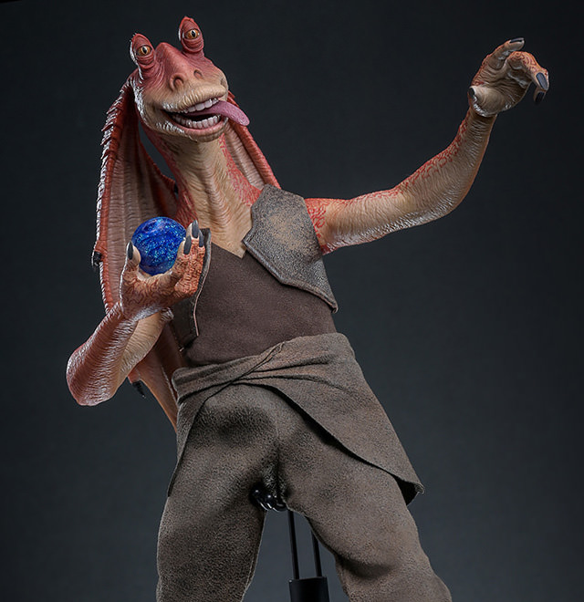 Jar Jar Binks Sixth Scale Figure