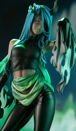 Queen Chrysalis Statue