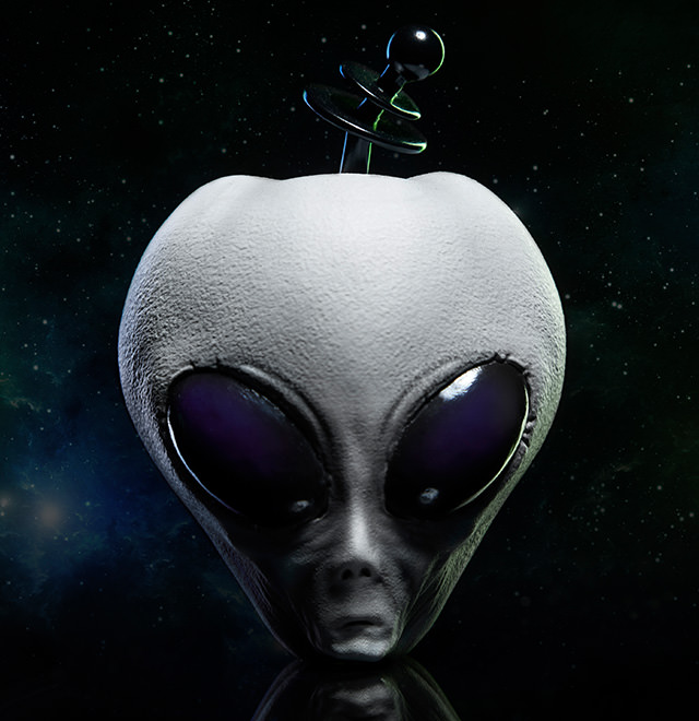Alien Apple Replica