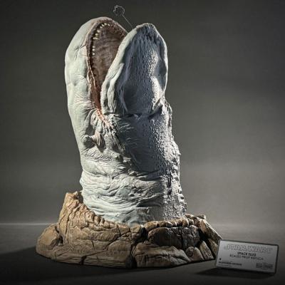 Space Slug Scaled Replica