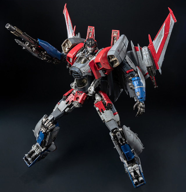 Starscream DLX Figure (THREEZERO)