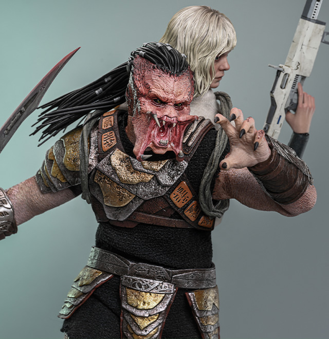 Dek and Thia Sixth Scale Figure Set 