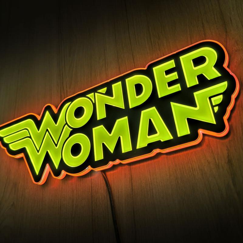  Vintage Wonder Woman LED Logo Light (Small) (DC Comics) Wall Light by Brandlite