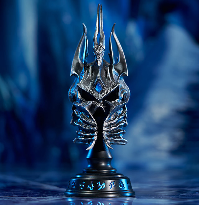 Helm of Domination (Collector’s Edition) Replica by Activision Blizzard