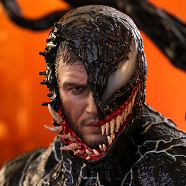 Venom Sixth Scale Figure by Hot Toys
