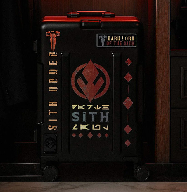 Darth Maul Departer Carry-On Suitcase