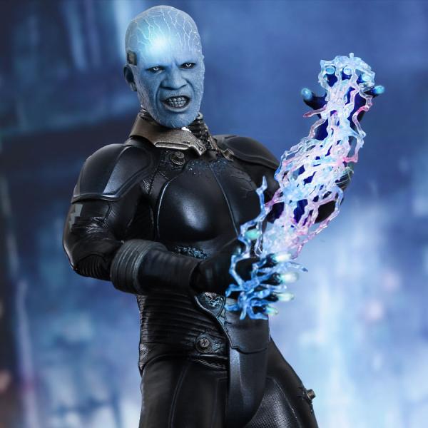 Electro Sixth Scale Figure by Hot Toys