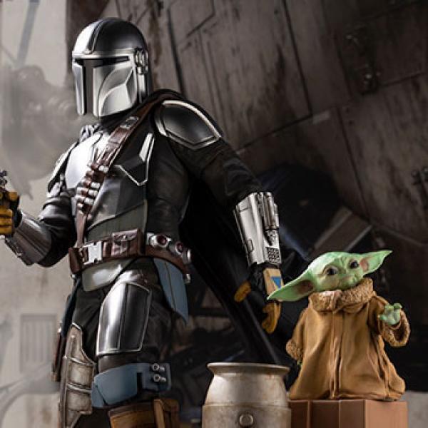 ARTFX Mandalorian & The Child Statues