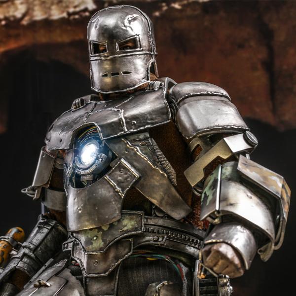 Iron Man Mark I Sixth Scale Figure Hot Toys