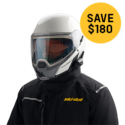 Rider wearing Oxygen Flow Carbon Helmet