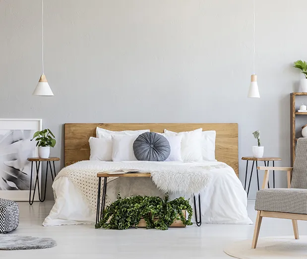 Bedroom with adjustable base friendly foundation