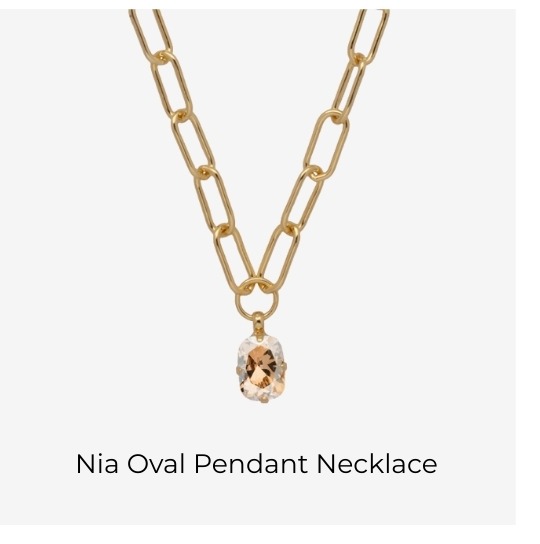 Nia Oval Pendant Necklace