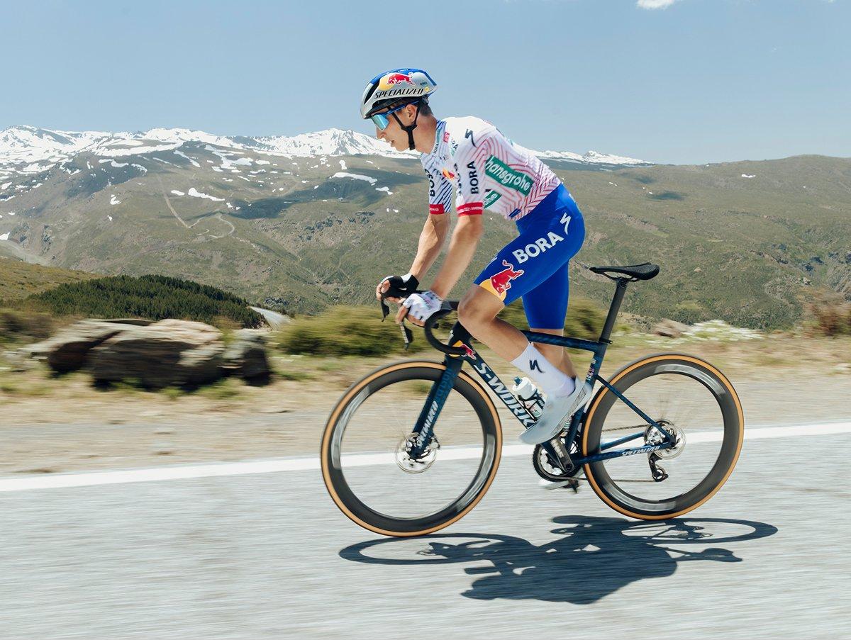 S-Works Tarmac SL8 Red Bull Tour de France LTD