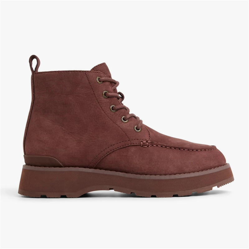 Newbury Chelsea Lug Boot