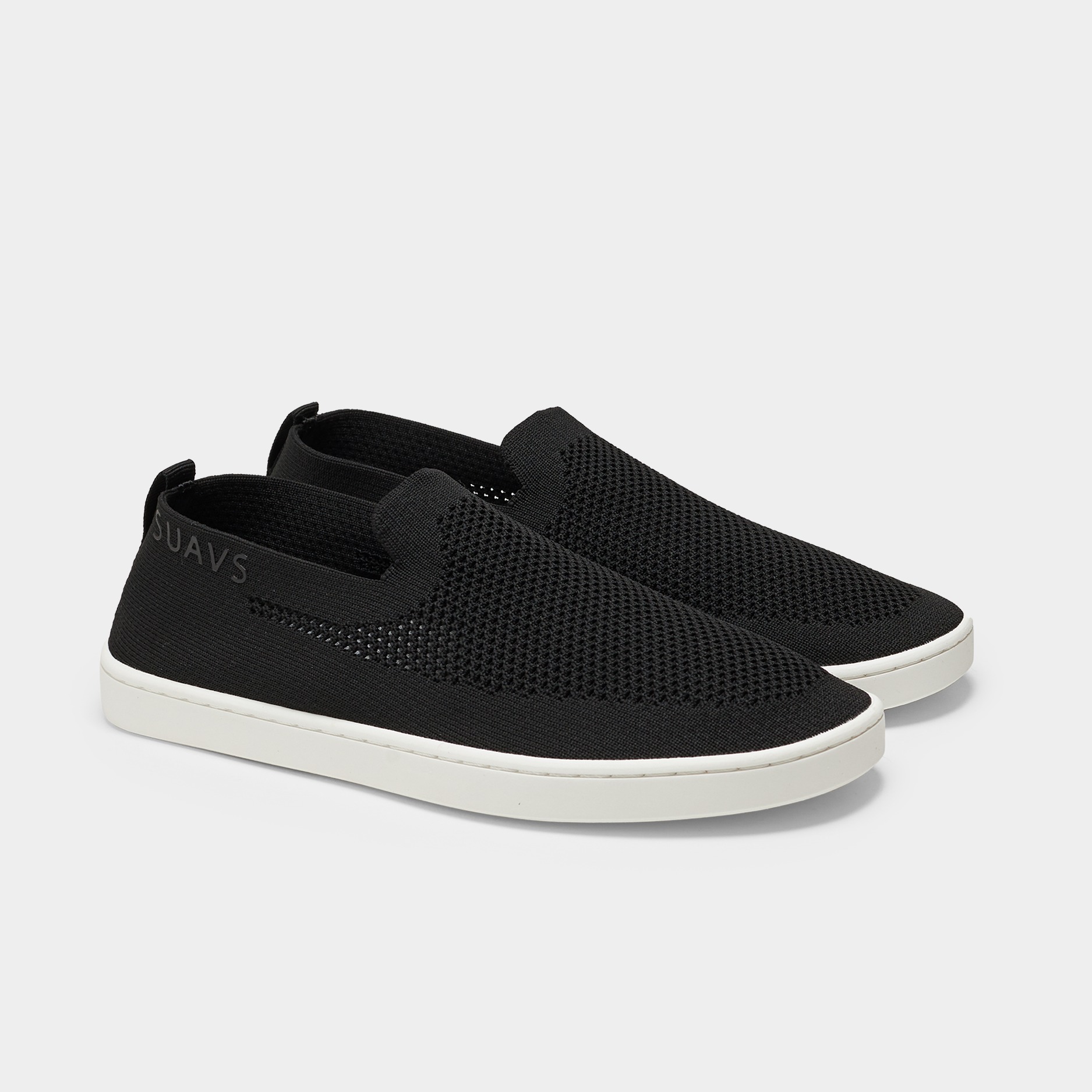 The Barton in Black in Jet Black White