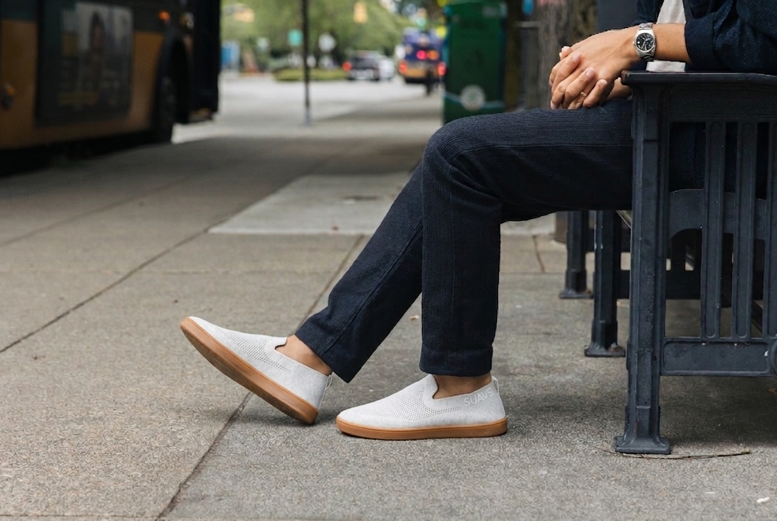 The Barton in Heathered Grey Gum