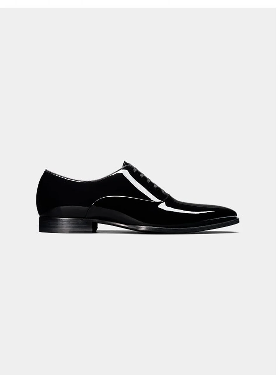 Patent leather lace up