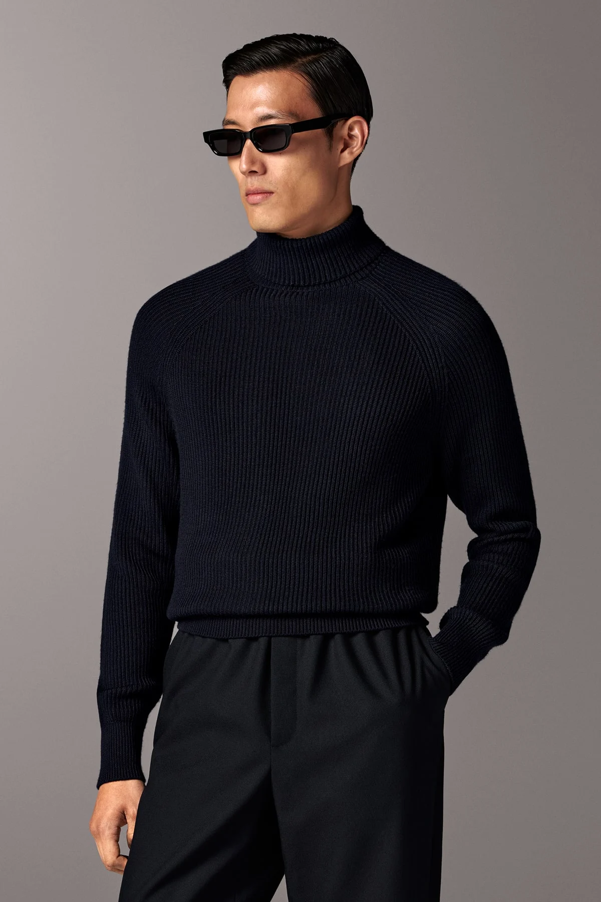 Navy ribbed turtleneck