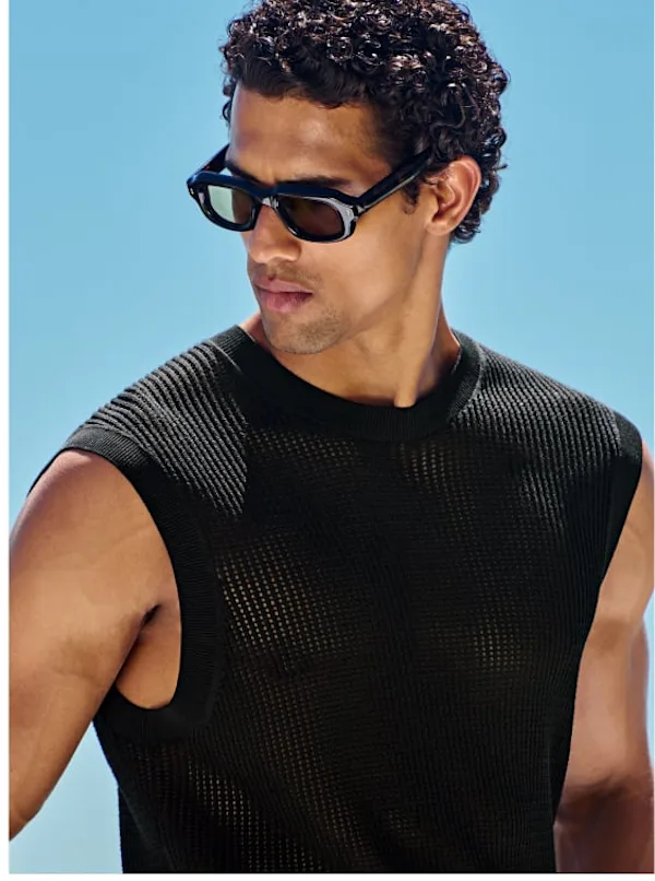 Black tank