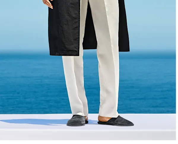 trenchcoat