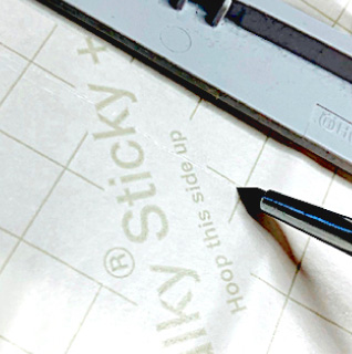 Sticky+ Slitting Pen