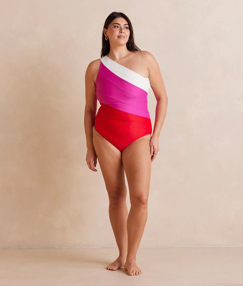 The Long Torso Sidestroke in Lava & Hibiscus & White Sand