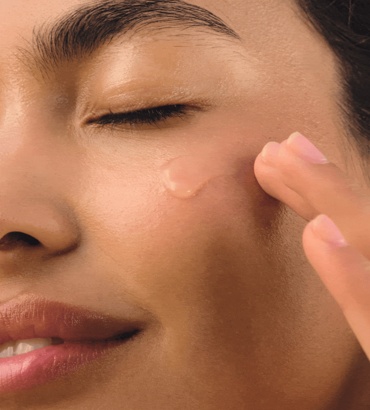 Discover Unseen Sunscreen SPF 50 Discover Unseen Sunscreen SPF 50