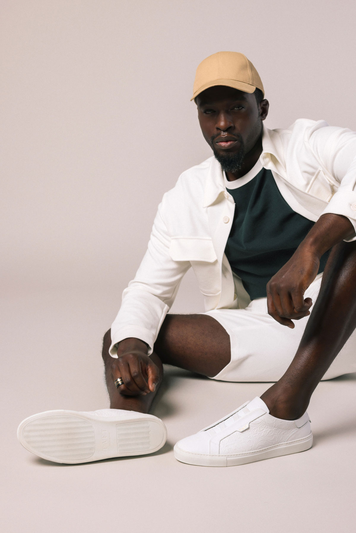 TAFT white sneakers