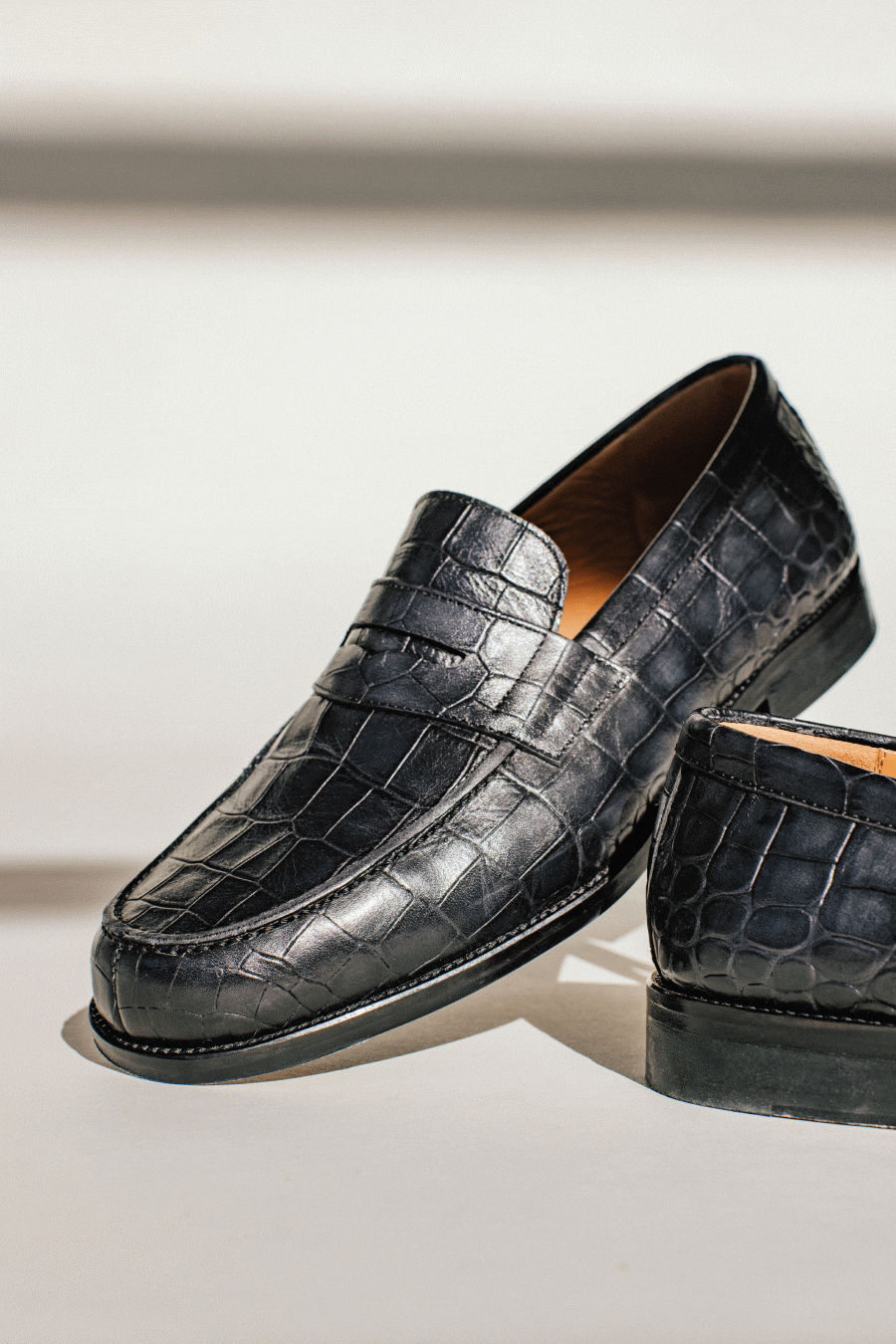 TAFT shoes