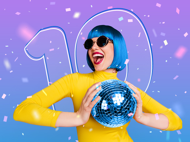 Girl with blue hair, smiling with a disco ball in her hands and a big 10 in the background