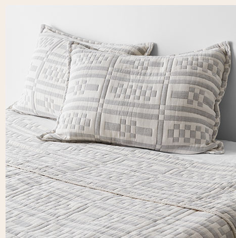 alegria quilt set